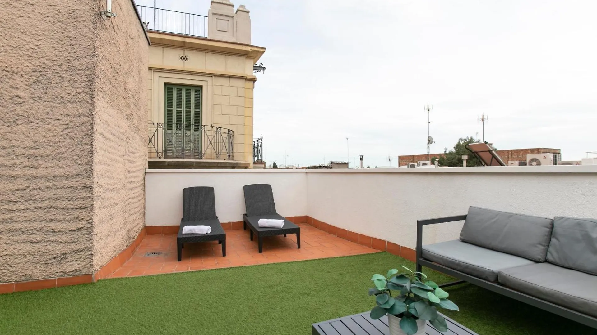 Chic And Modern Apartments In Gracia Barcelona