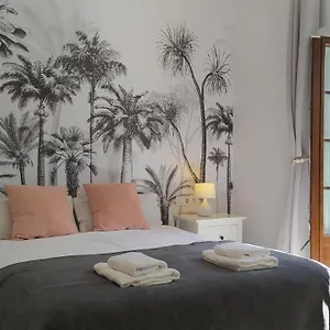 https://azahar-apartments-plaza-del-arenal.es-andalucia.com