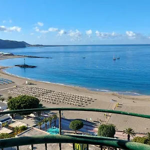 https://torres-del-sol.in-canary-islands.com