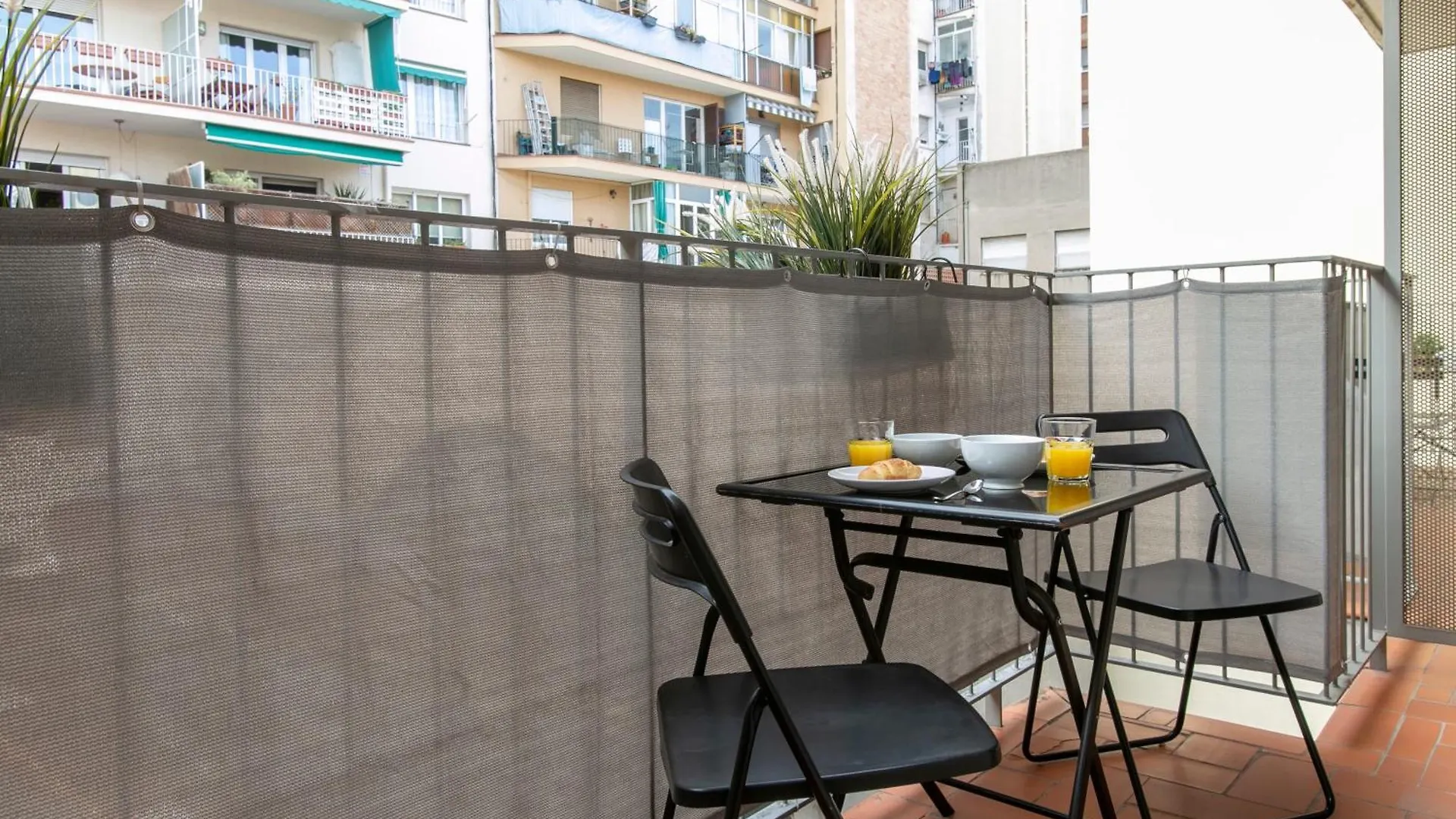 Chic And Modern Apartments In Gracia 바르셀로나