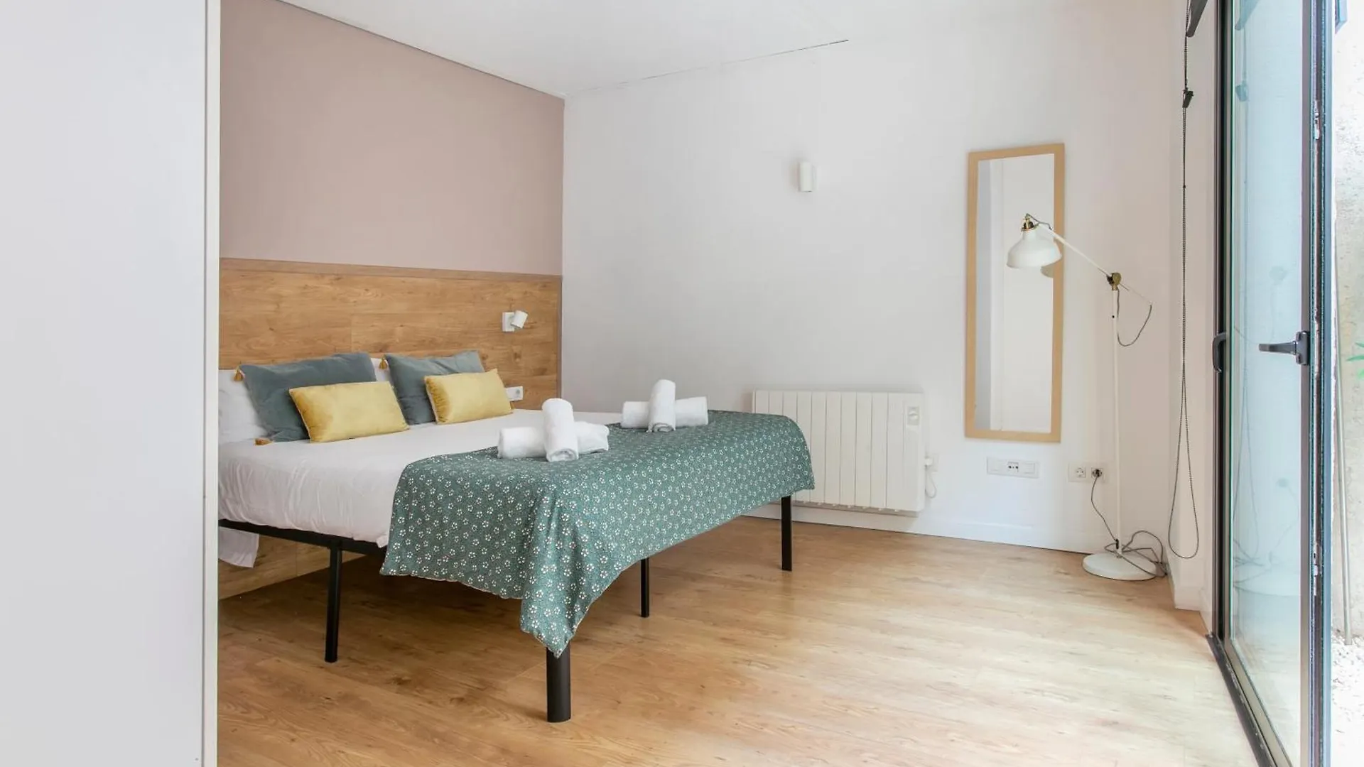 Chic And Modern Apartments In Gracia Barcelona