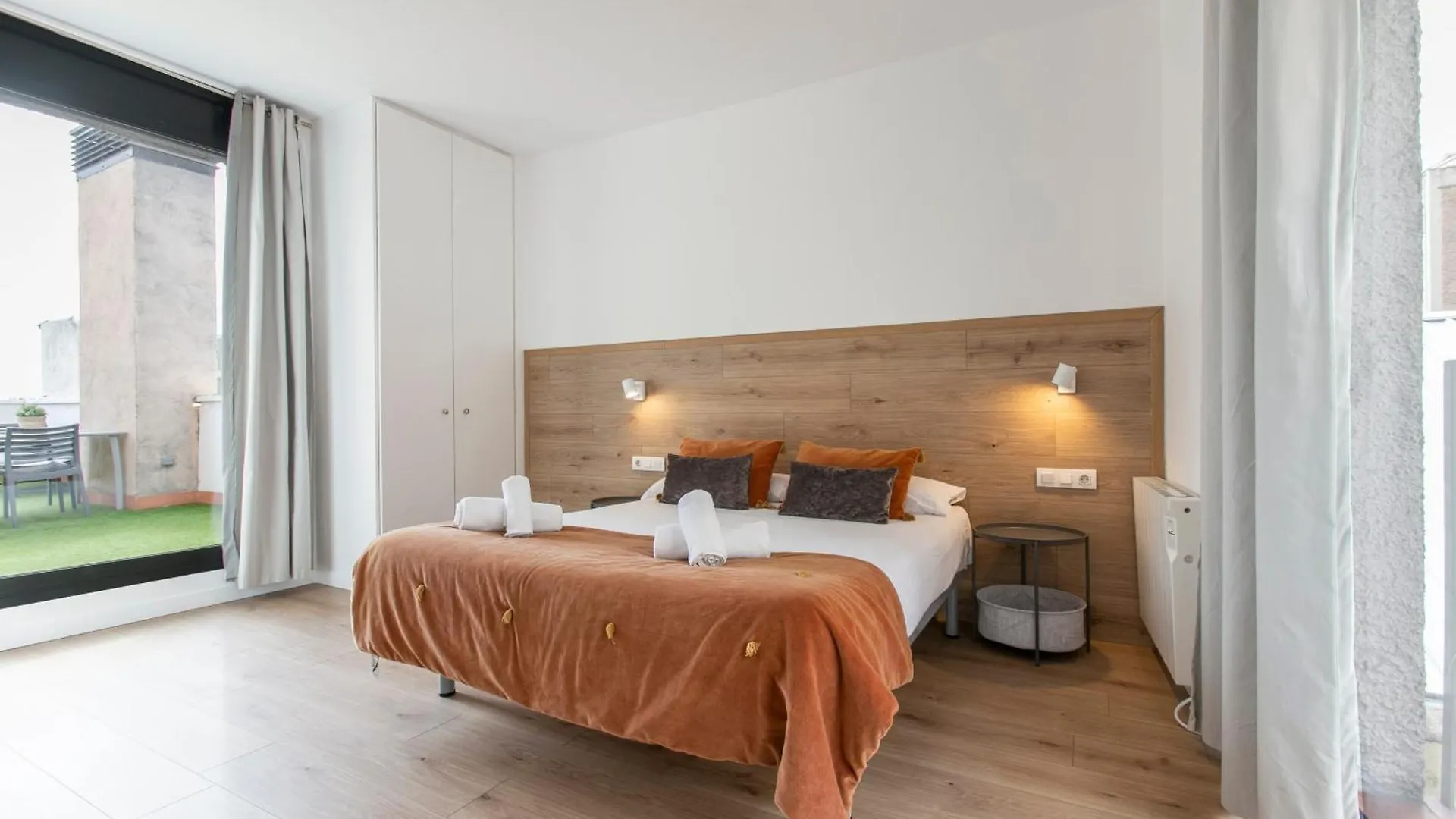 Chic And Modern Apartments In Gracia Barcelona